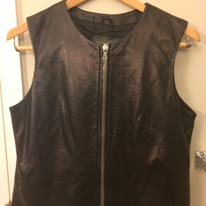 Banana Republic black soft supple zip vest